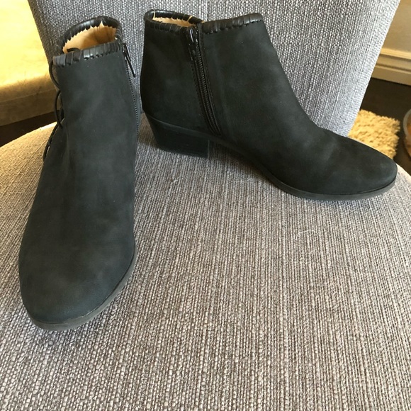 Jack Rogers Black Suede Reagan Bootie - Picture 3 of 10